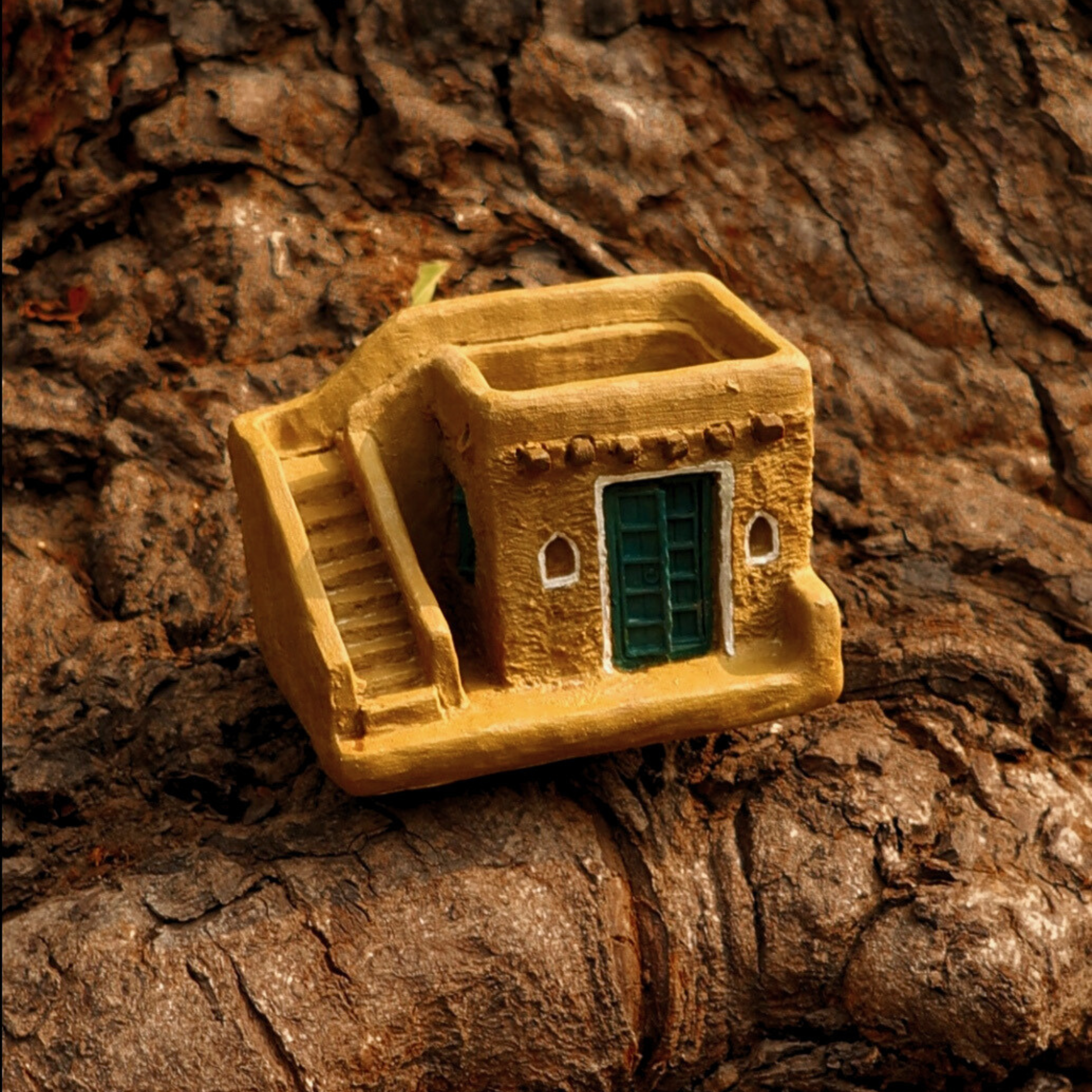 Jeene Wala Ghar Miniature – Planters