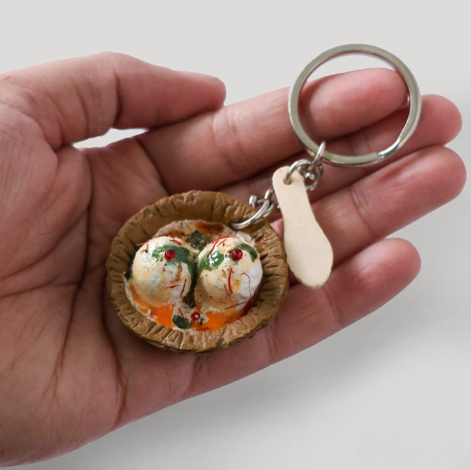 Dahi Vada Miniature Keychain