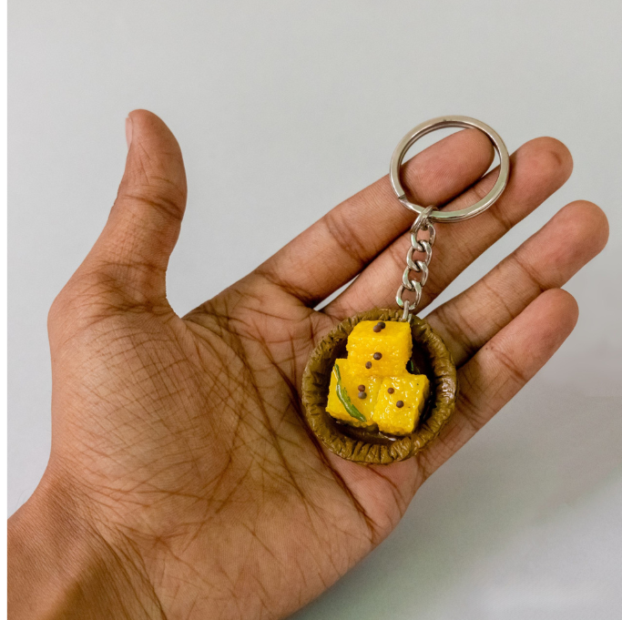 Dhokla miniature keychain