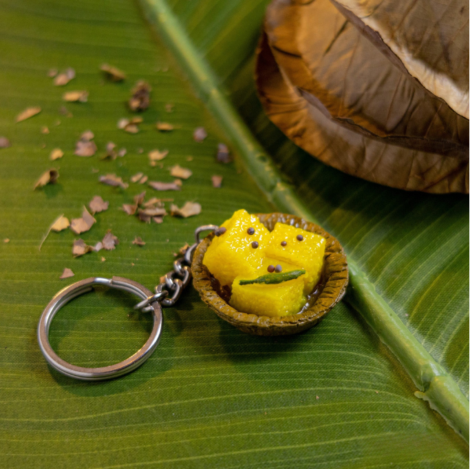 Dhokla miniature keychain