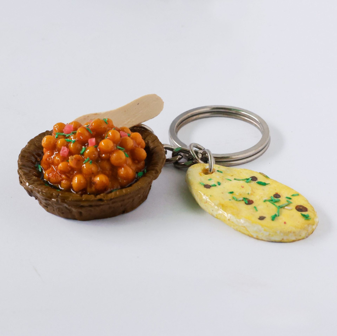 Chole with Kulcha Miniature Keychain