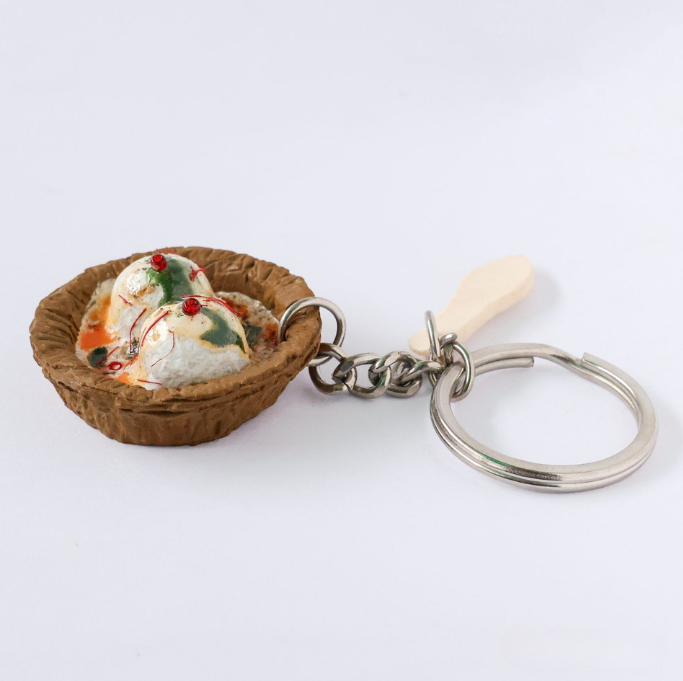 Dahi Vada Miniature Keychain